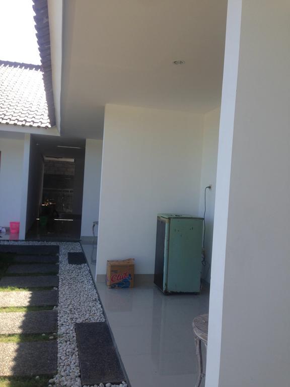 Pererenan Nengah Guest House Canggu Exterior foto
